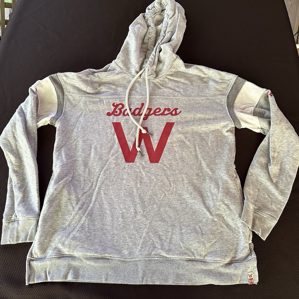 Under Armour Loose Wisconsin Badgers Hoodie Sweatshirt Size Medium Gray